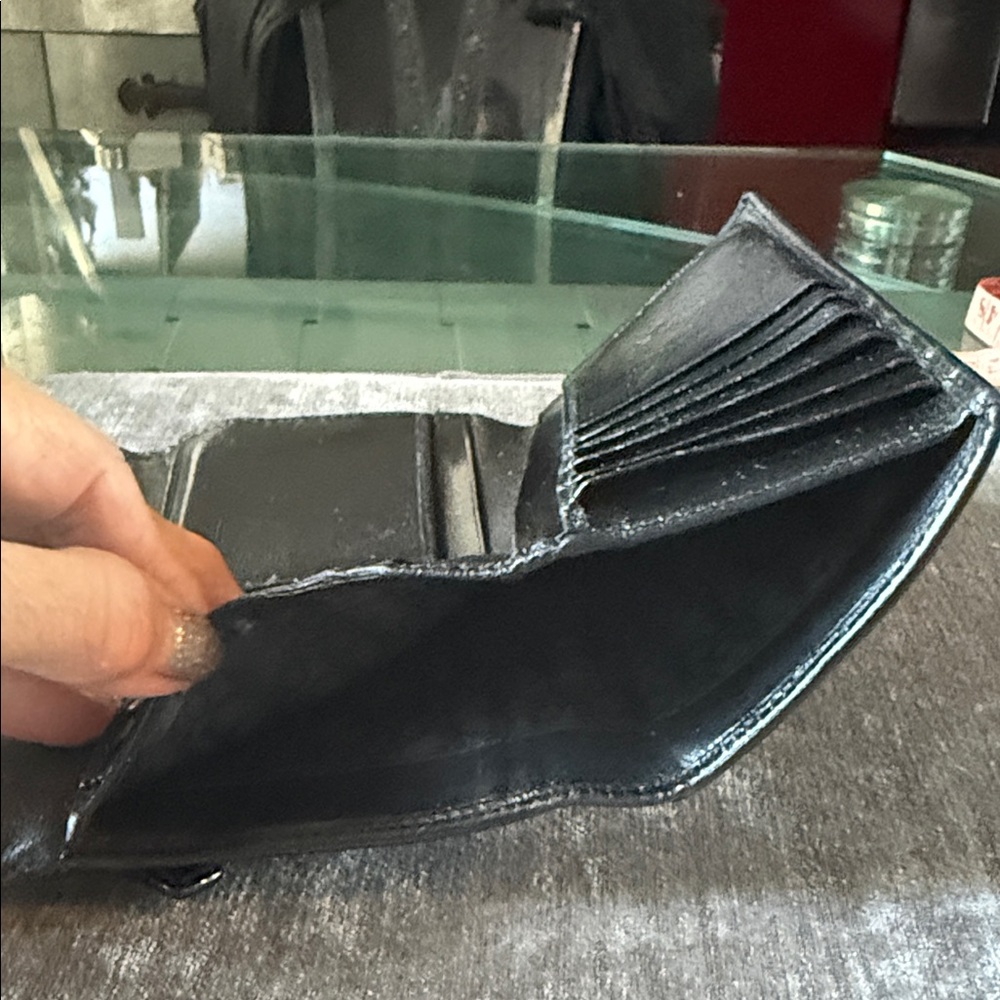 Dior Black Leather Wallet with Silver Logo - Picture 5 of 16